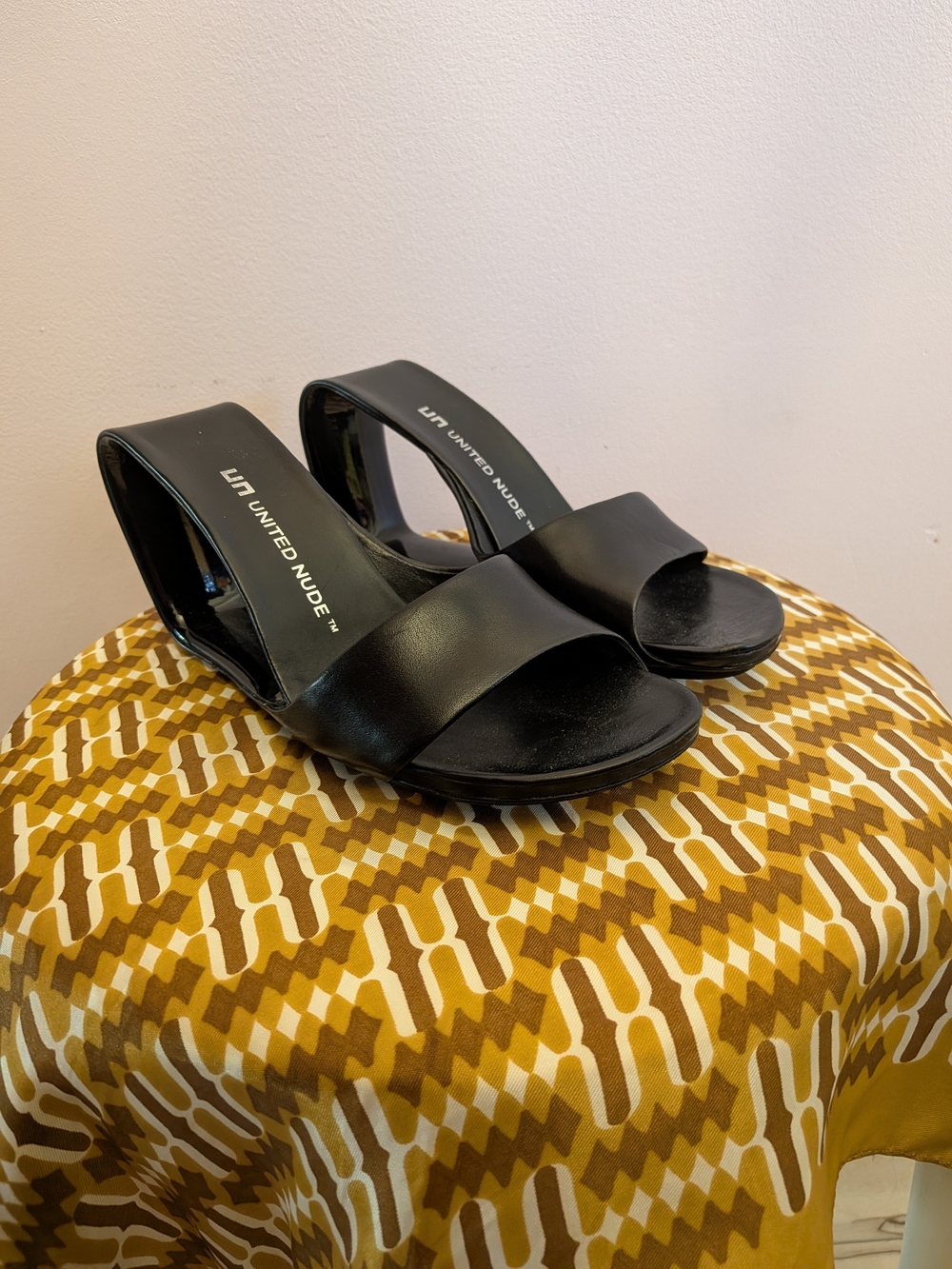 United Nude Mobius Hi Black Open-Toe Leather Mule Sandals - Sz 36, Brand New